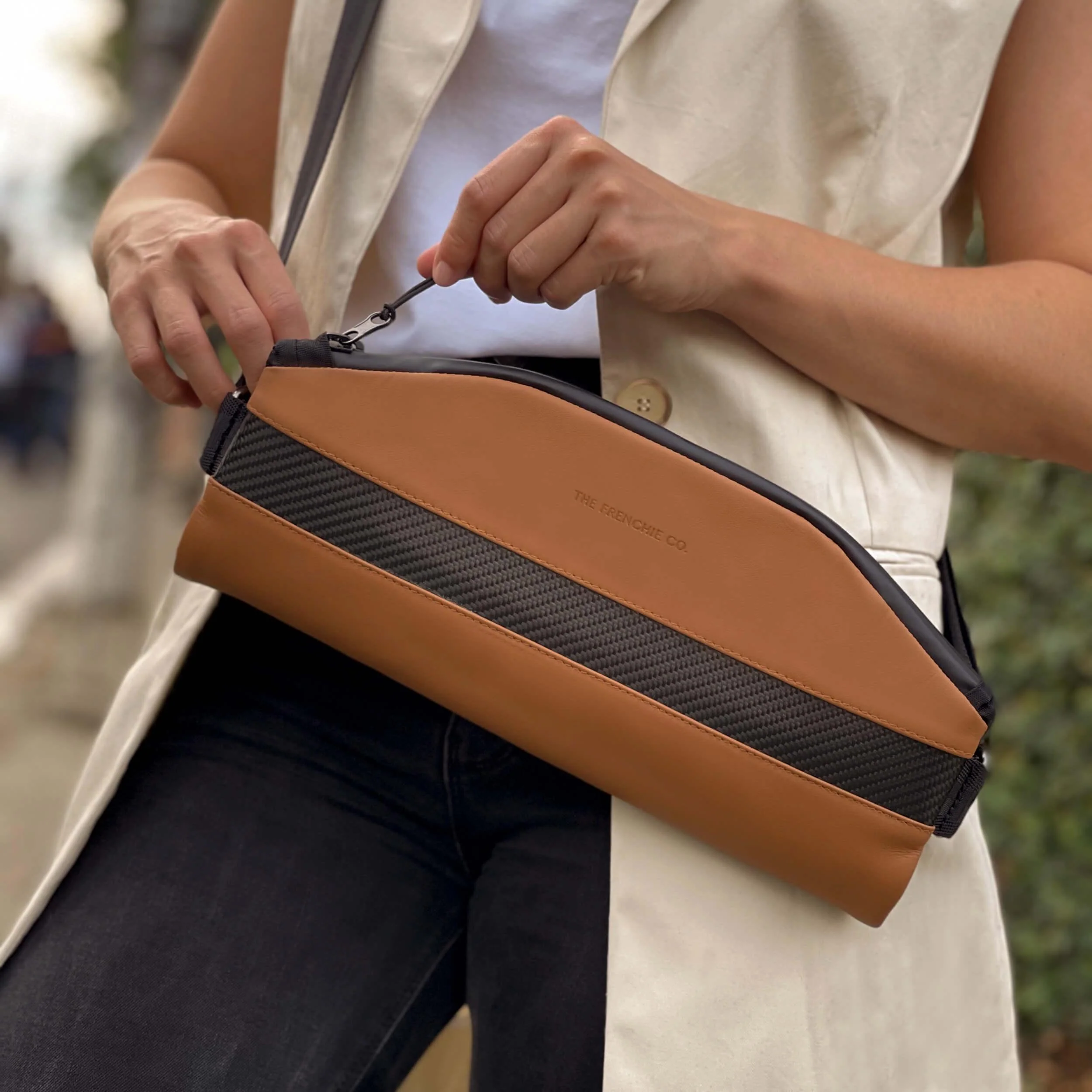 3 IN 1 SLING/BACKPACK - Image 8